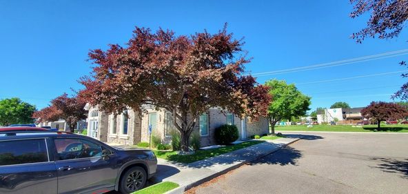 1530 Elk Creek Dr, Idaho Falls, ID 83404